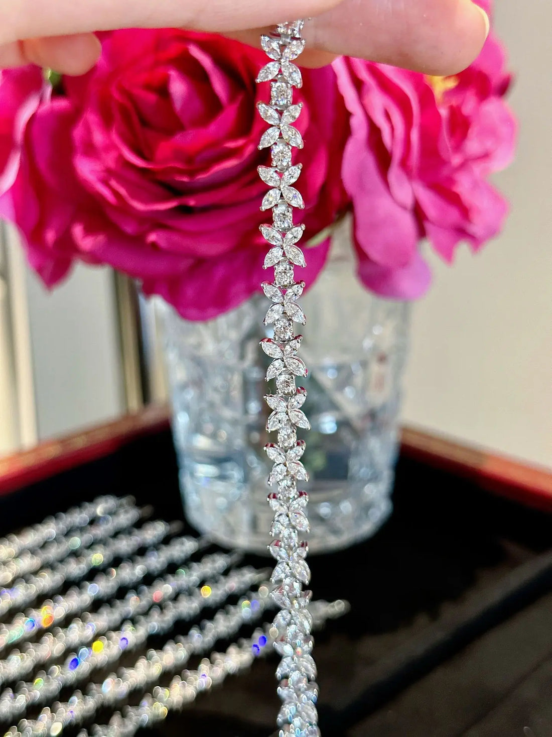 925 Sterling Silver Four - Leaf Clover Bracelet with Full - Set Cubic Zirconia