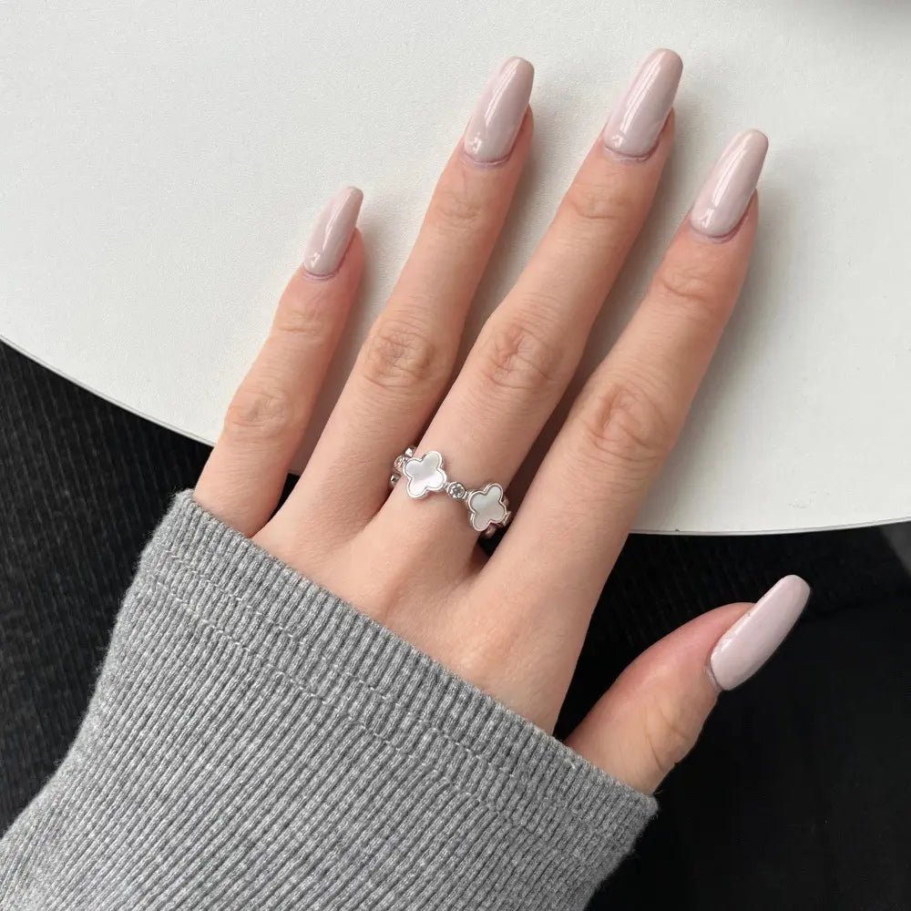 925 Sterling Silver Lucky Clover & Heart 5A Cubic Zirconia Ring
