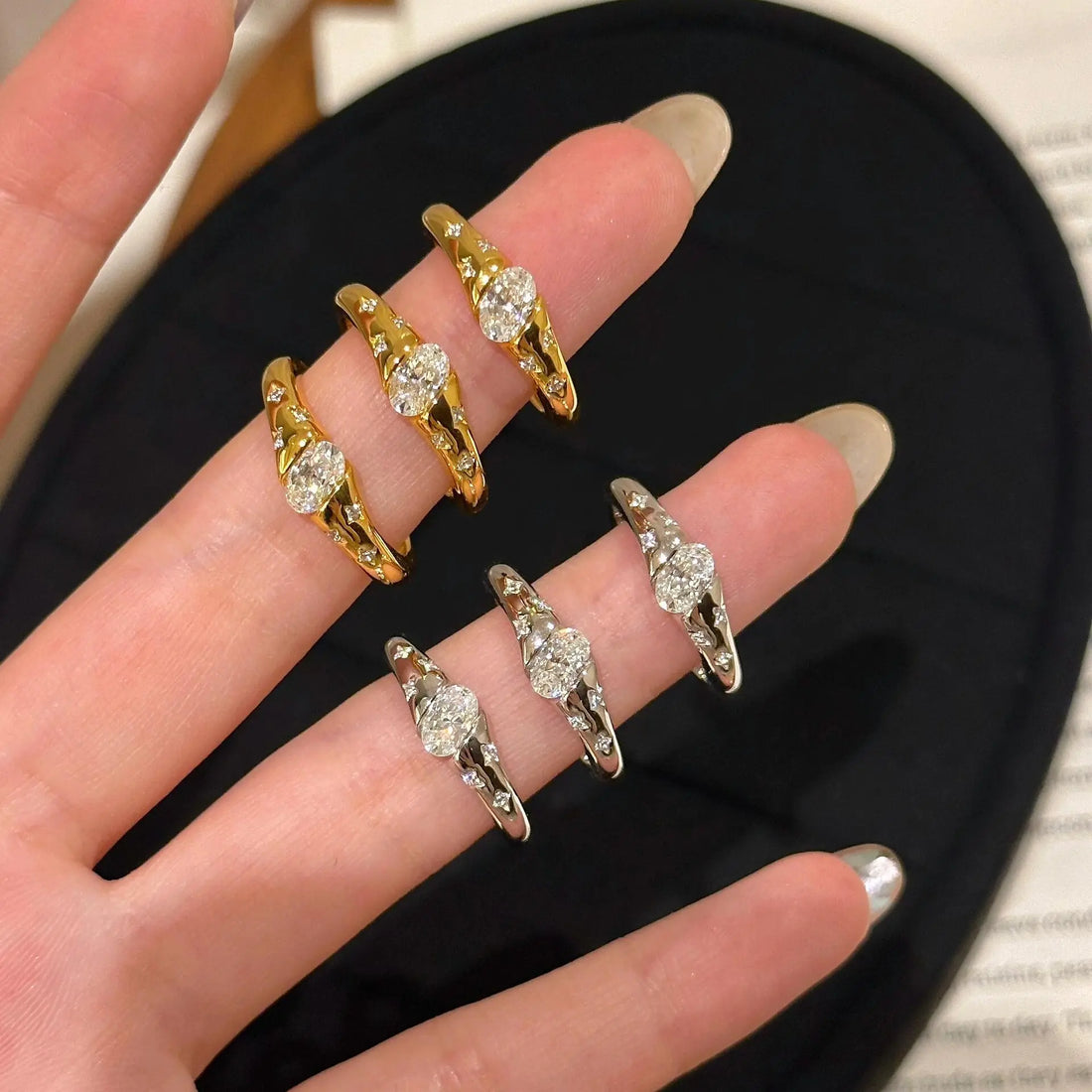 925 Sterling Silver Ring Plated with 18K Gold, Inspired by Star - Glow Asteroids